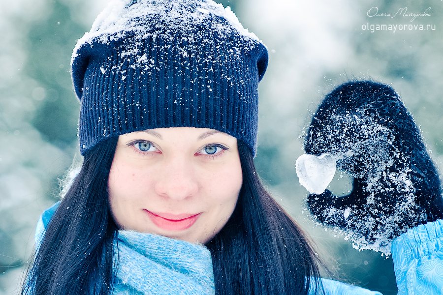 Фотограф в Москве, яркие фото, портреты на природе, фотосессии в Москве, жанровые портреты, зима, снег, красивые девушки, жизнерадостные фото, фото зож, фото с сердцем, сердце изо льда